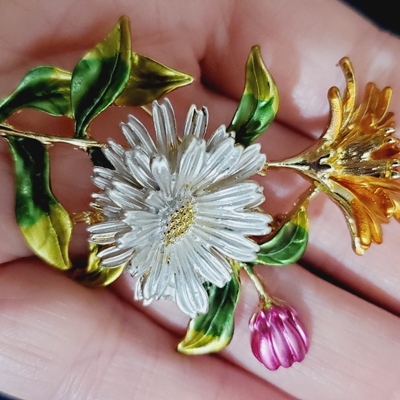 Silver purple tan 3d flower brooch pendant gold green STUNNING NEW enamel - Picture 5 of 12